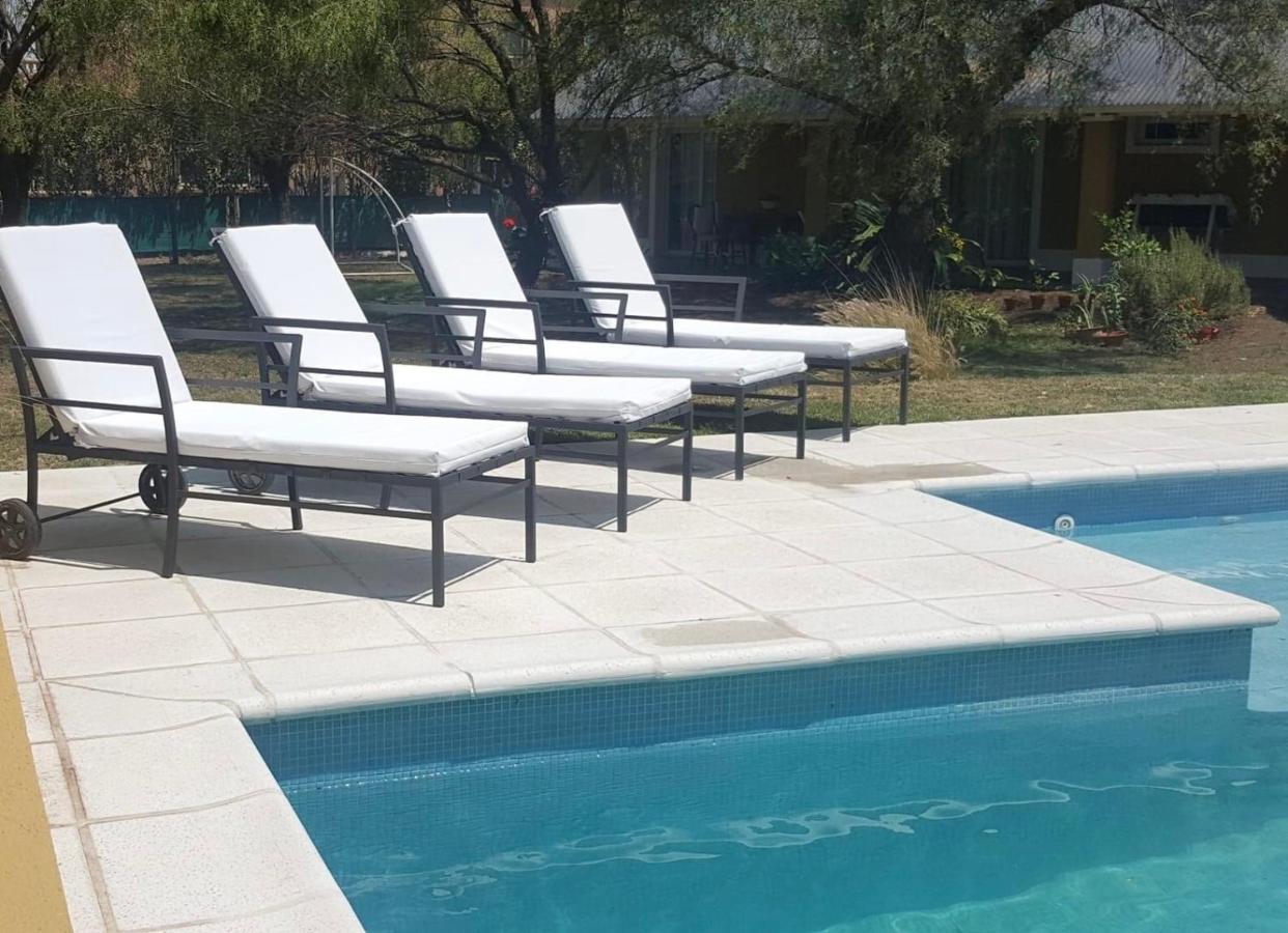 CASA MA RIE a 3km del Aeropuerto Podes dejar tu auto Villa Allende Exterior foto